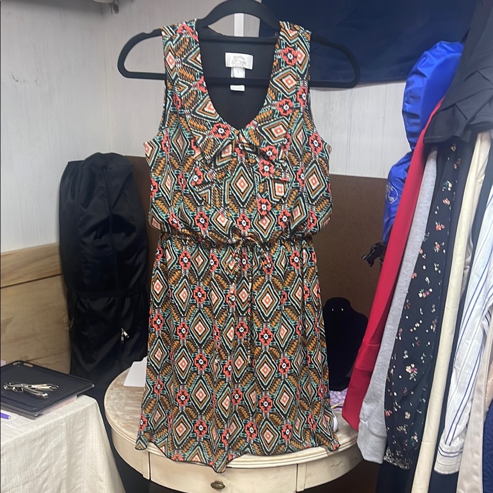 Sweet Storm Geometric Patterned Sleeveless Dress